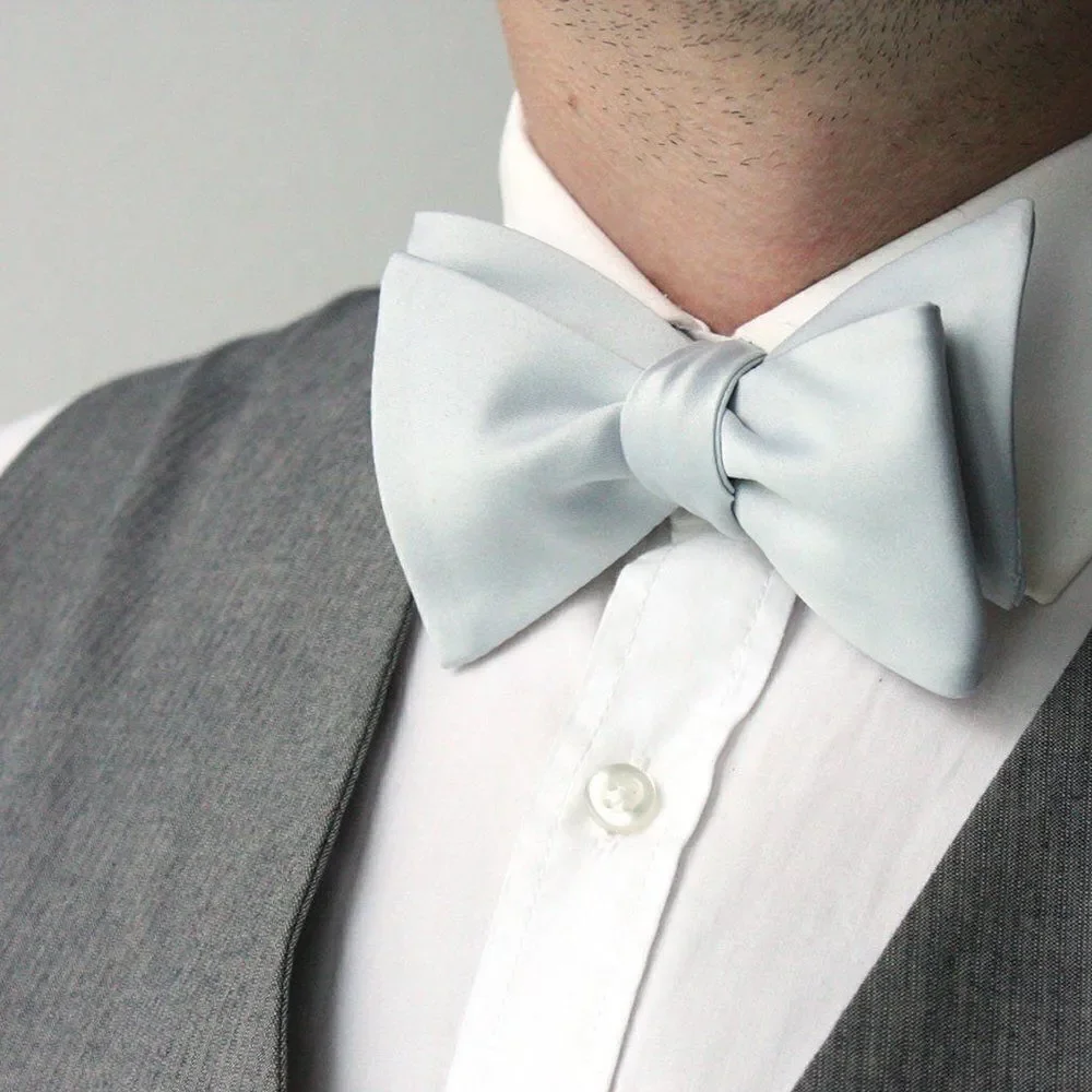 Grey Mens Self-tied bow tie‎